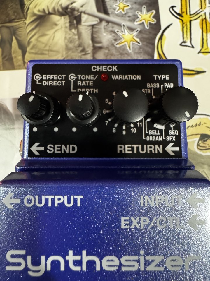 Boss synthesizer SY-1