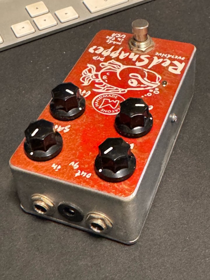 Menatone Red Snapper 4 Knob Overdrive de segunda mano · Foto 3 de 3 · Granada · 199 €
