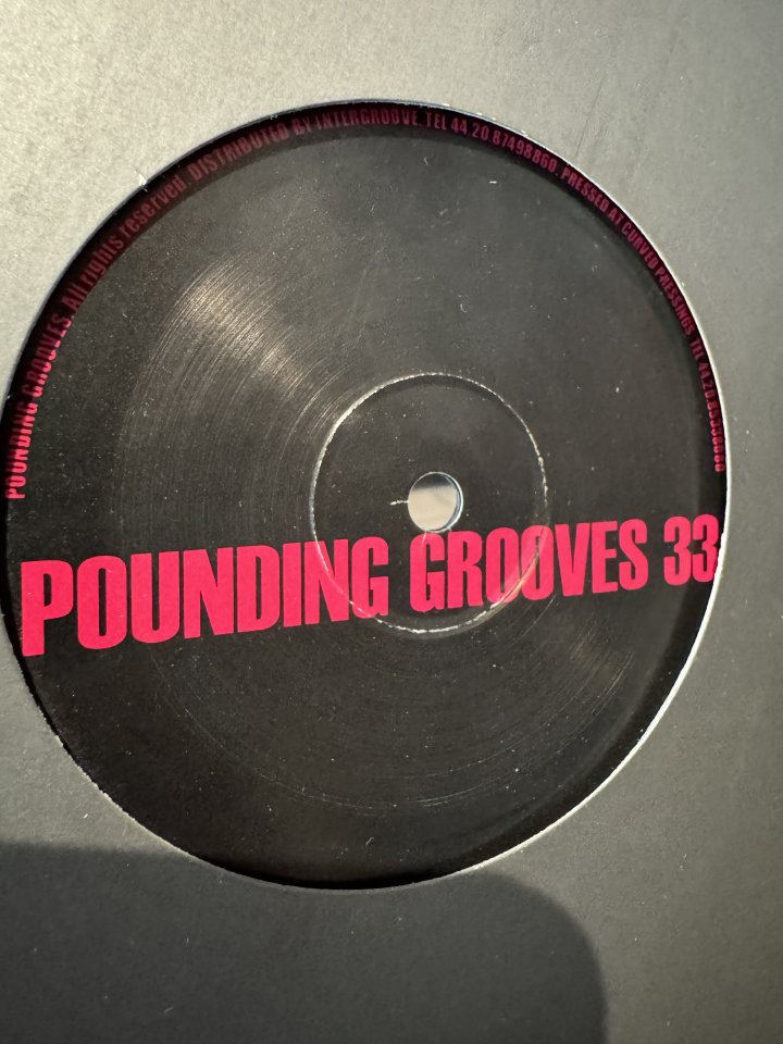 Colección de discos Pounding Grooves