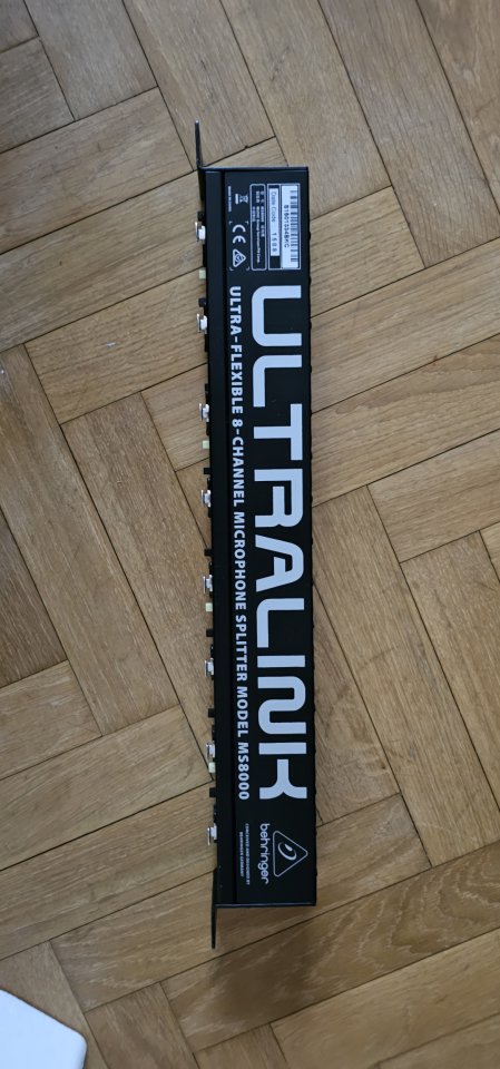 Behringer ULTRALINK MS8000 de segunda mano · Foto 4 de 5 · Madrid · 50 €