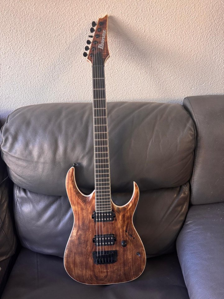 Ibanez RGAIX6U Iron Label - Bare Knuckle Pickups