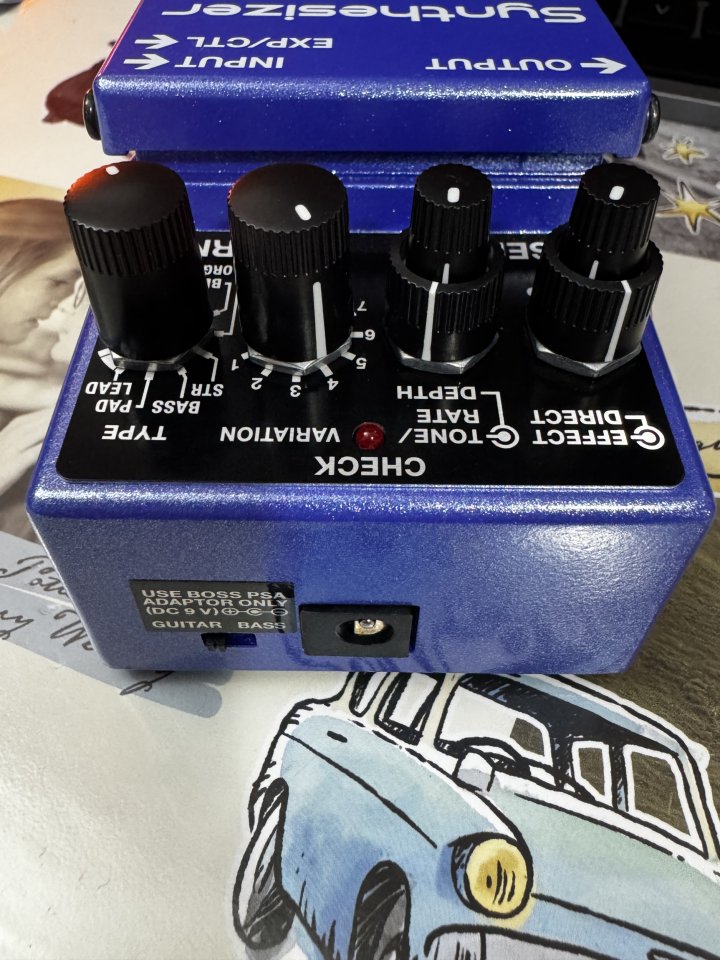 Boss synthesizer SY-1