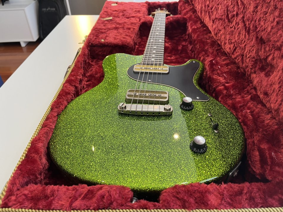 Nik Huber Piet Custom (Guitar Summit 2024) – Green Sparkle High Gloss