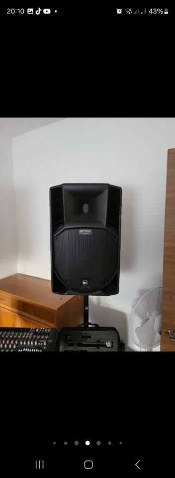 Equipo Sonido Profesional RCF + Dynacord + Shure (Completo) de segunda mano · Foto 4 de 8 · Castellón · 3500 €