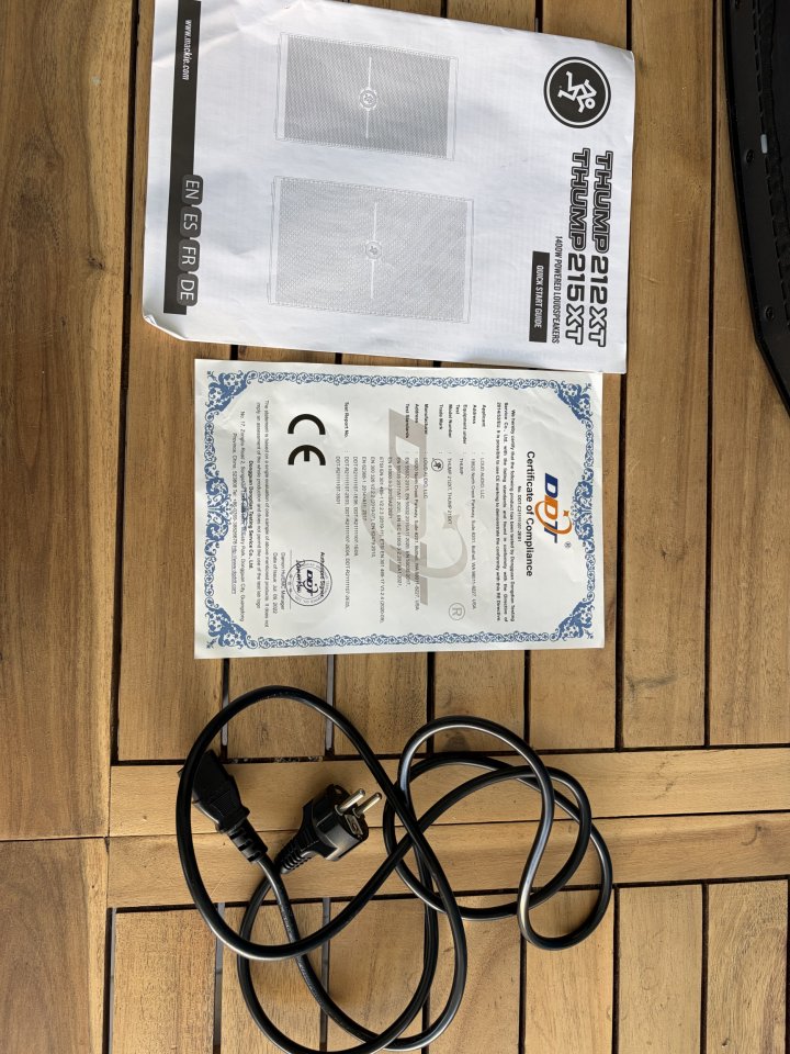 Altavoz Mackie Thump 212 XT - SIN ESTRENAR de segunda mano · Foto 6 de 9 · Valencia · 310 €