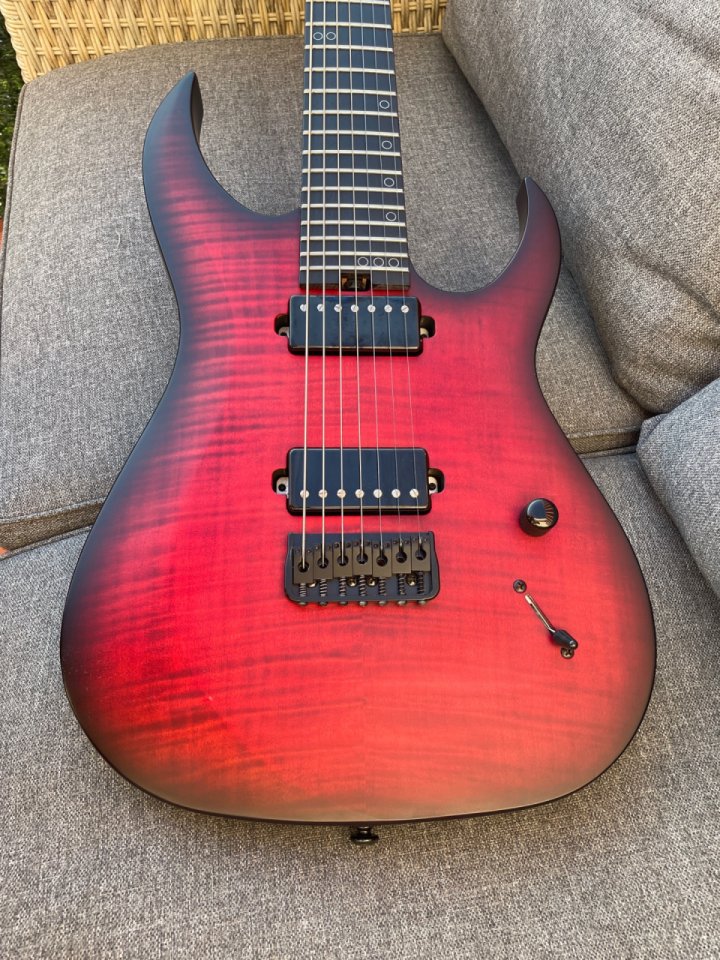 Schecter Sunset 7 Extreme de segunda mano · Foto 2 de 10 · Barcelona · 750 €