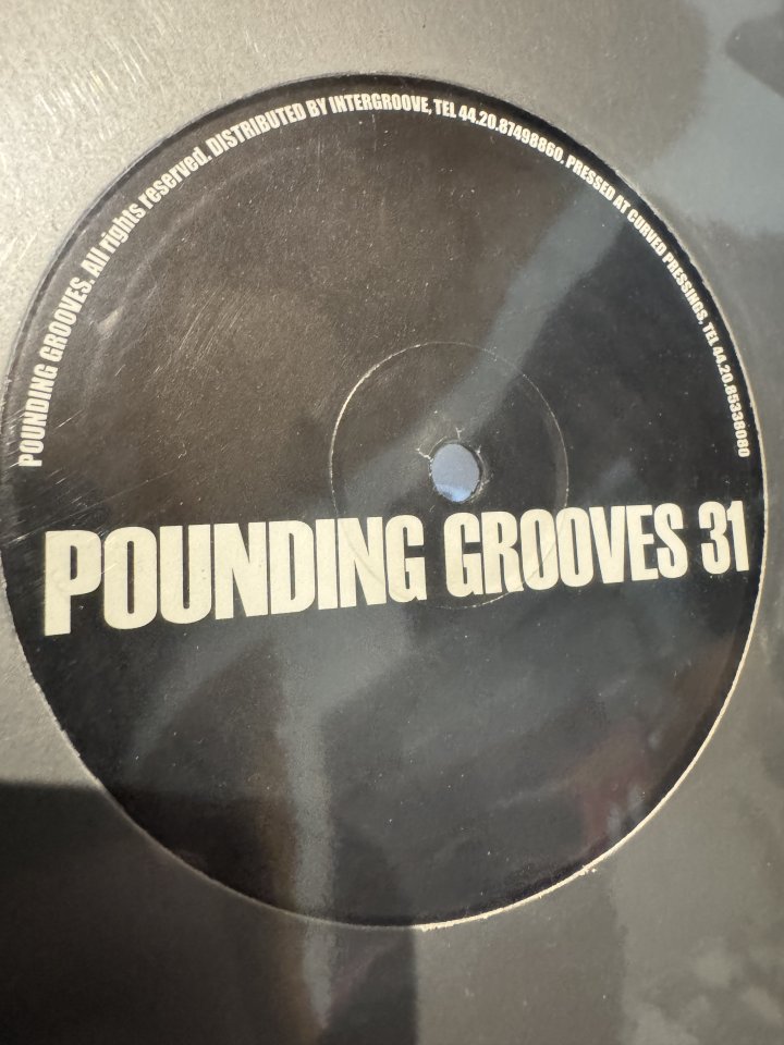 Colección de discos Pounding Grooves