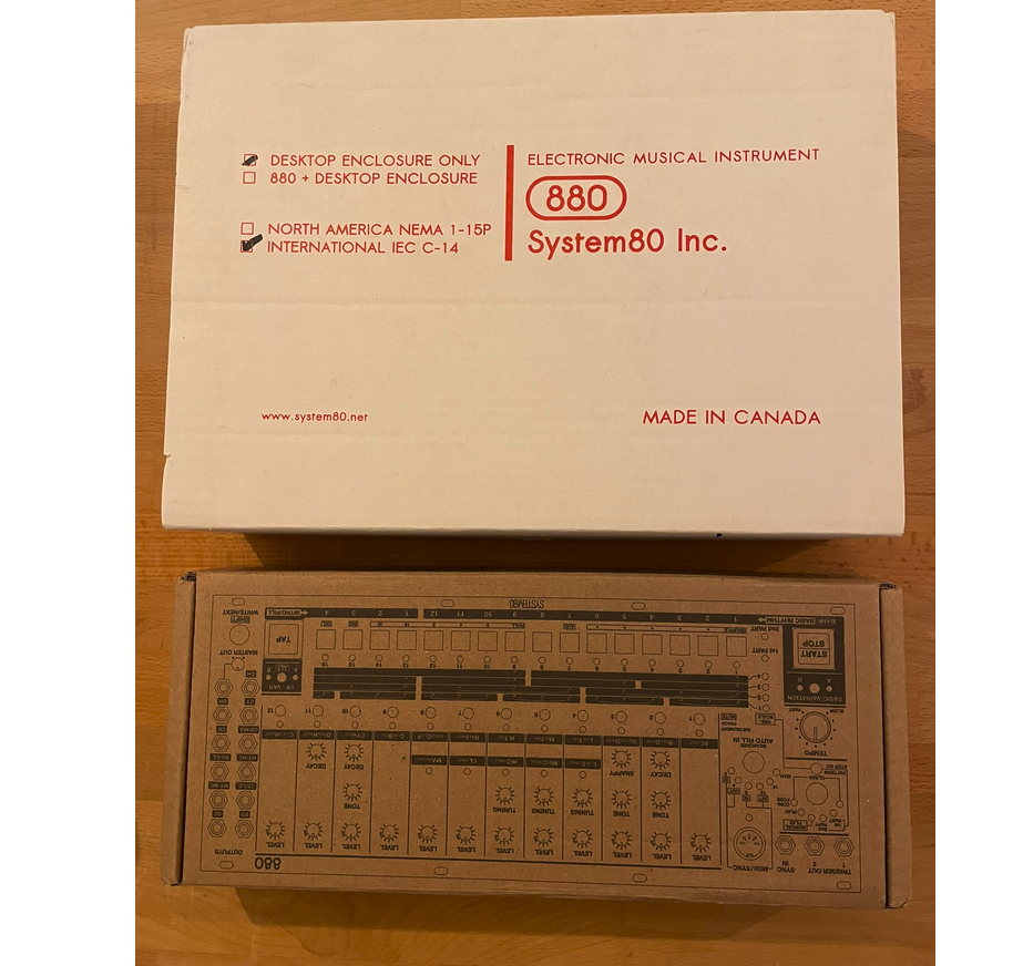 System 88 880 Eurorack + Desktop Enclosure TR-808 clone de segunda mano · Foto 2 de 2 · Málaga · 1100 €