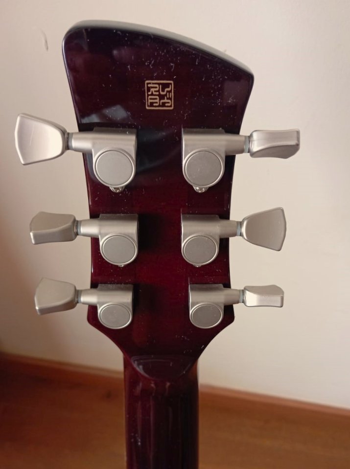 Guitarra eléctrica Yamaha Revstar RS620 Burnt Charcoal de segunda mano · Foto 5 de 7 · Granada · 585 €
