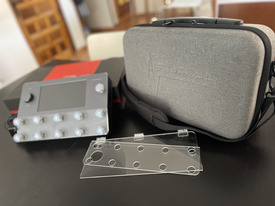 Neural DSP Quad Cortex + Maleta Original - ¡Estado impecable! de segunda mano · Foto 1 de 5 · Madrid · 1200 €