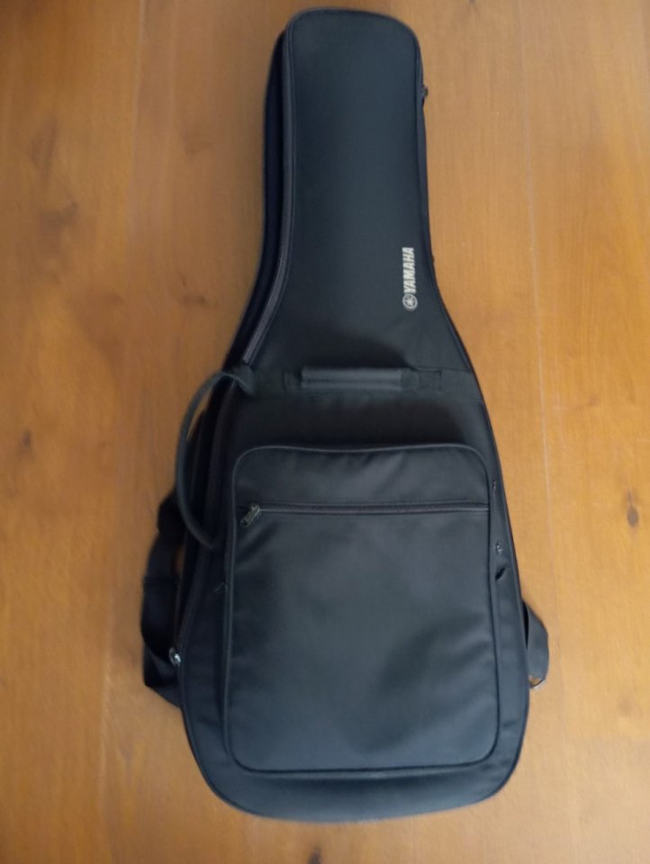 Guitarra eléctrica Yamaha Revstar RS620 Burnt Charcoal de segunda mano · Foto 6 de 7 · Granada · 585 €