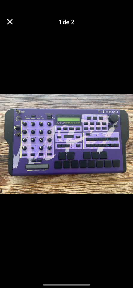 EMU MP7 Command station sintetizador
