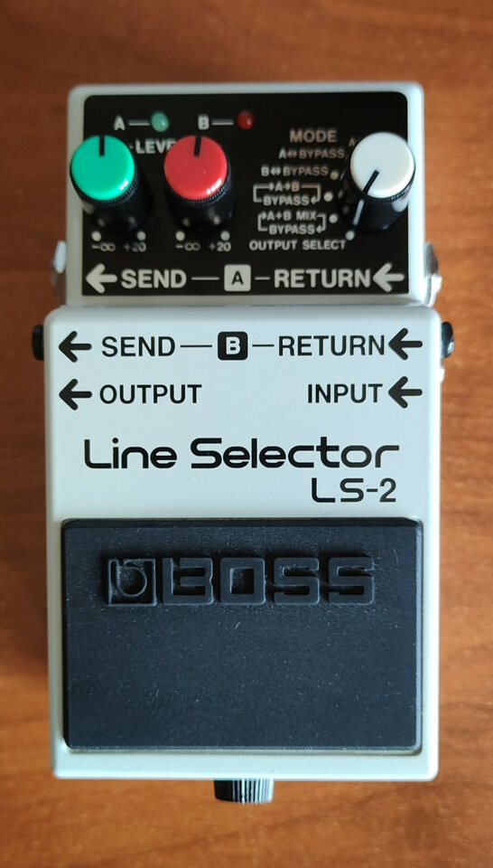 Boss LS-2 (Line Selector)