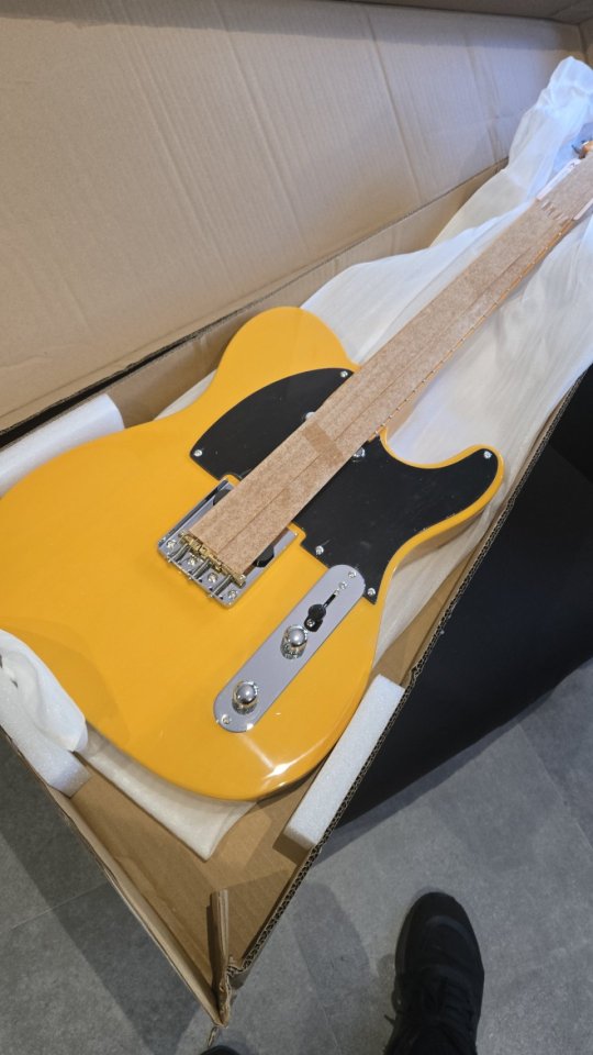 Vintage V52 Butterscotch Telecaster de segunda mano · Foto 2 de 4 · Málaga · 320 €