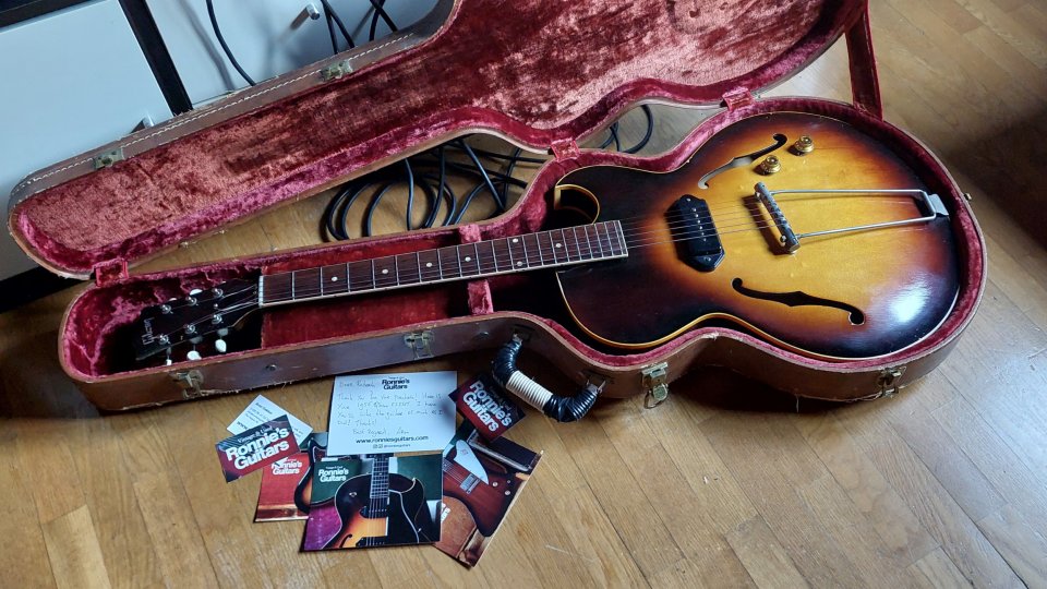 Gibson ES-225T (1956) + estuche original de segunda mano · Foto 8 de 10 · Asturias · 4500 €