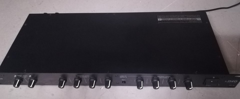 Splitter divisor de linea IMG Stageline LS-280/SW de segunda mano · Foto 1 de 5 · Barcelona · 105 €