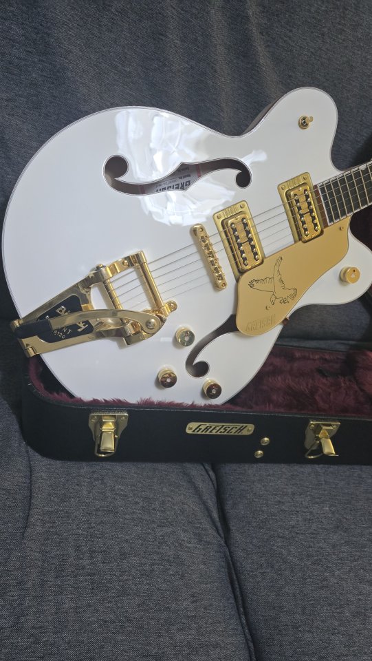 Gresth G6636T player edition white falcon