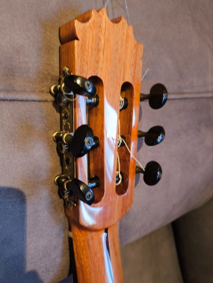 Guitarra flamenca Antonio TOLEDO de segunda mano · Foto 7 de 7 · Navarra · 300 €