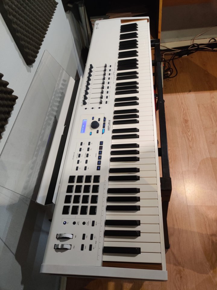 Teclado MIDI Arturia Keylab 88 MKII de segunda mano · Foto 3 de 6 · Madrid · 590 €
