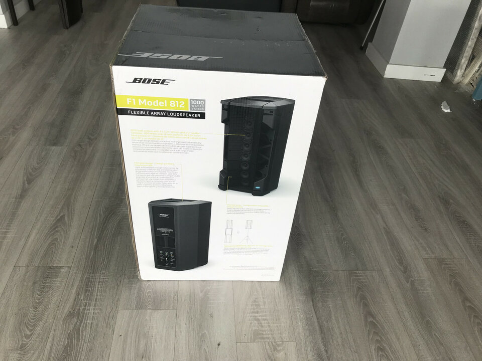 Embalajes originales de teclados y mesas mezclas