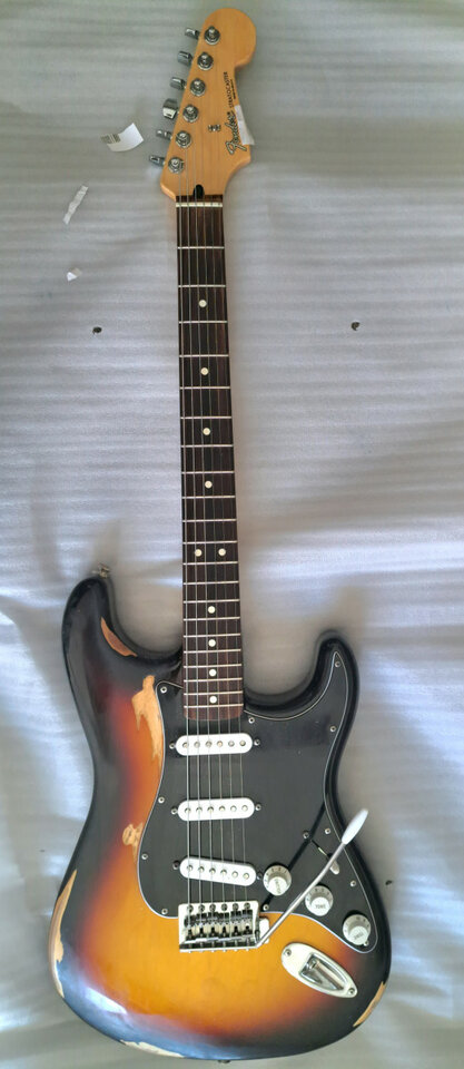 Fender stratocaster mex standard