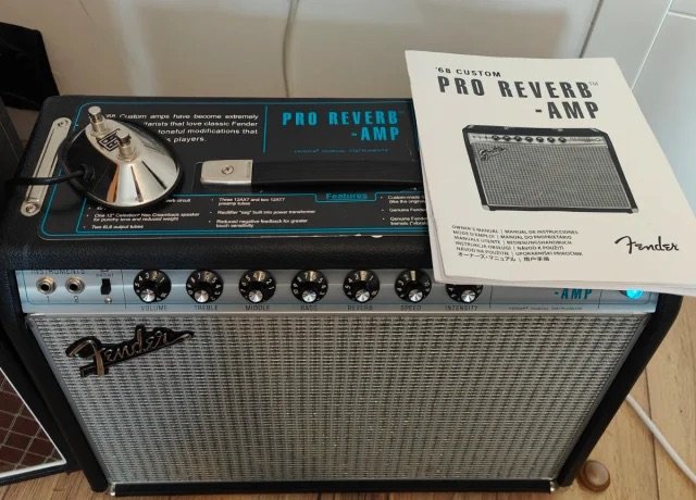 Fender Custom 68 Pro-Reverb de segunda mano · Foto 2 de 4 · Barcelona · 1200 €