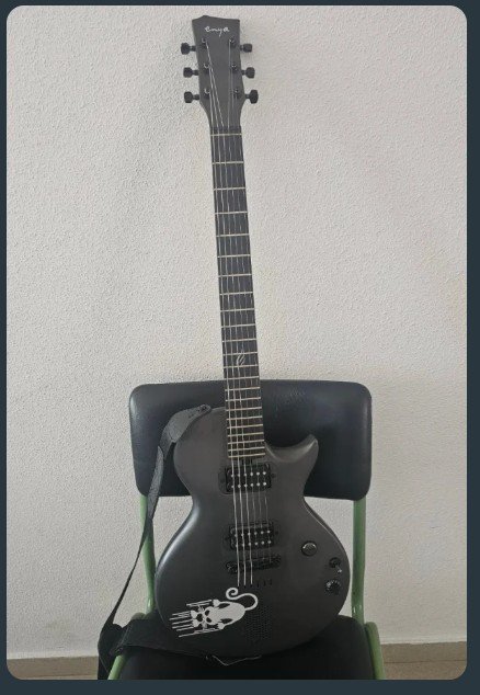 Guitarra Enya Nova Go Sonic de segunda mano · Foto 1 de 2 · Cáceres · 260 €