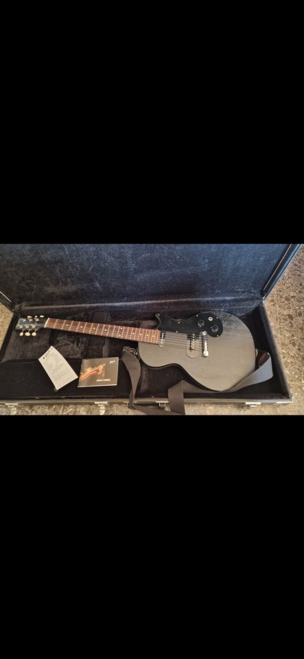 Gibson sin estrenar. ÚLTIMO PRECIO