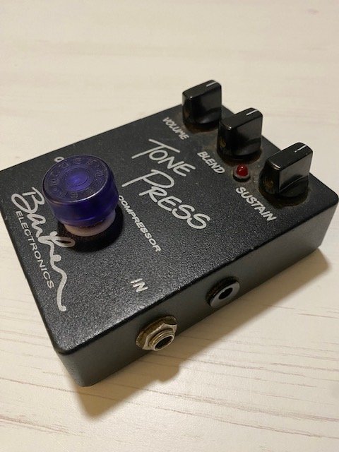 Barber Tone Press de segunda mano · Foto 2 de 2 · SC Tenerife · 130 €