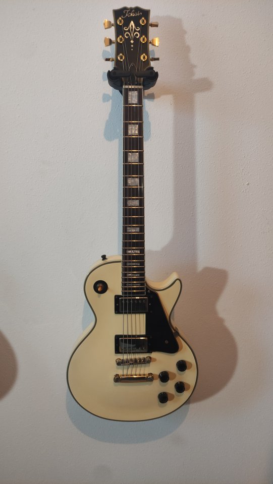Guitarra Eléctrica Tokai Les Paul UALC 53 V. White de segunda mano · Foto 1 de 9 · Araba · 500 €