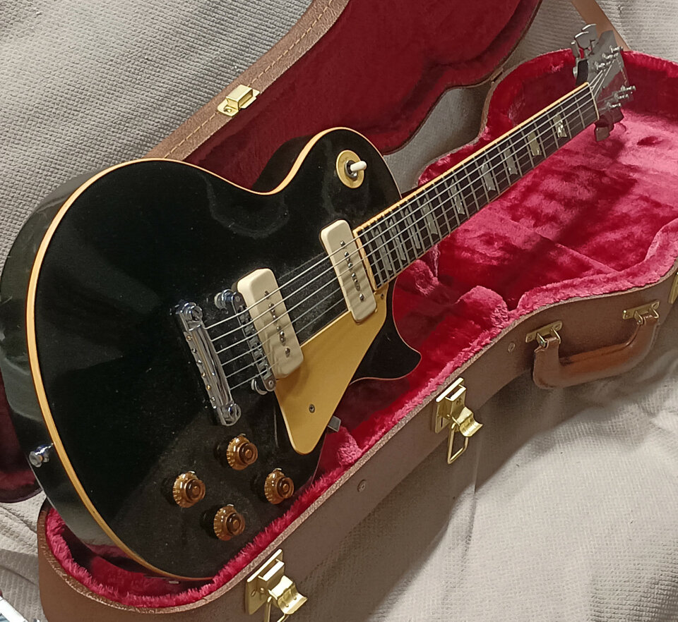 GIBSON Les Paul Pro DeLuxe 1980