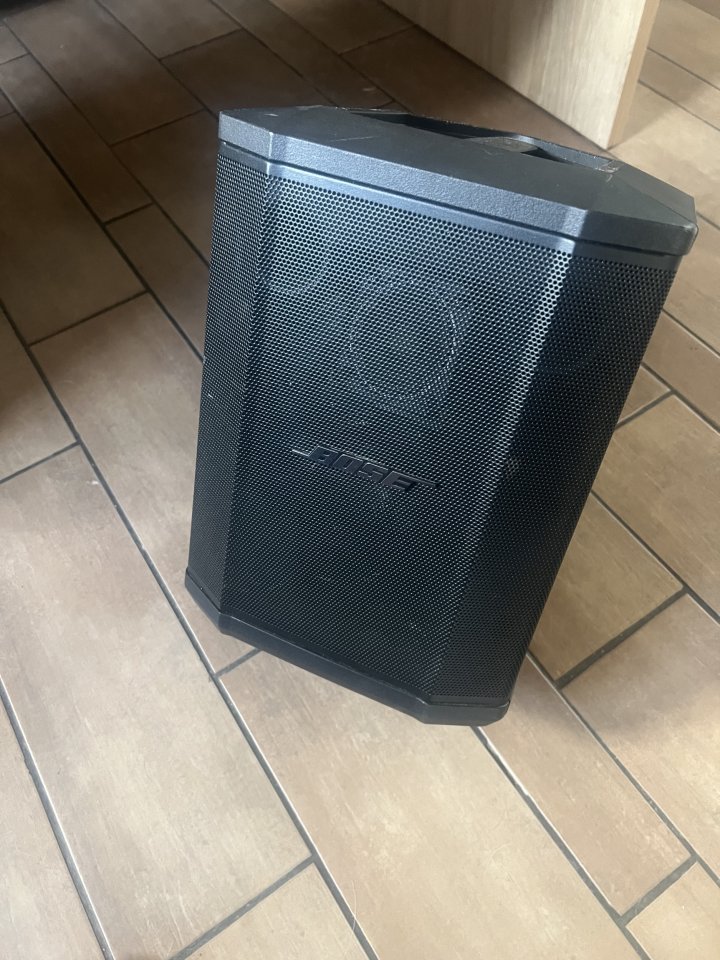 Altavoz Bose S1 Pro + funda antipolvo
