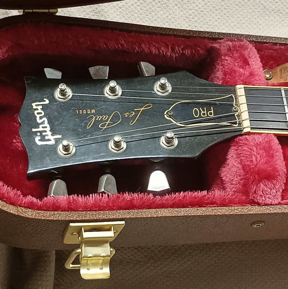 GIBSON Les Paul Pro DeLuxe 1980