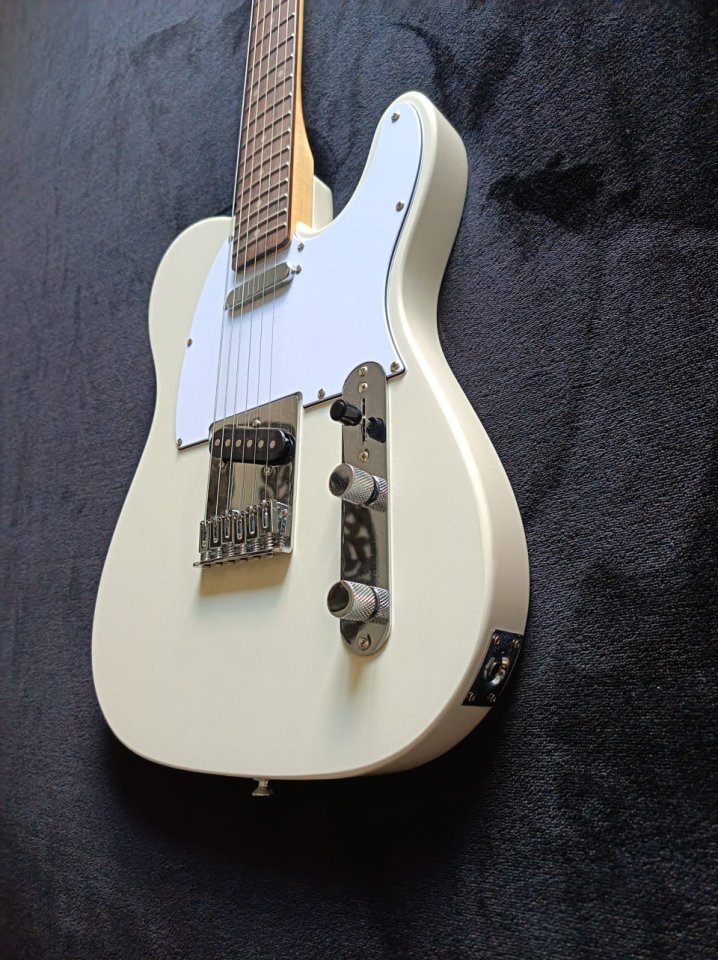 Squier Telecaster Affinity LRL de segunda mano · Foto 6 de 9 · Araba · 230 €