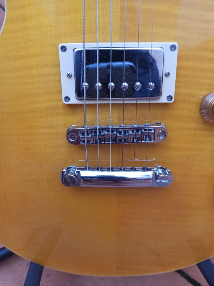 ESP LTD EC-256 de segunda mano · Foto 3 de 10 · Sevilla · 430 €