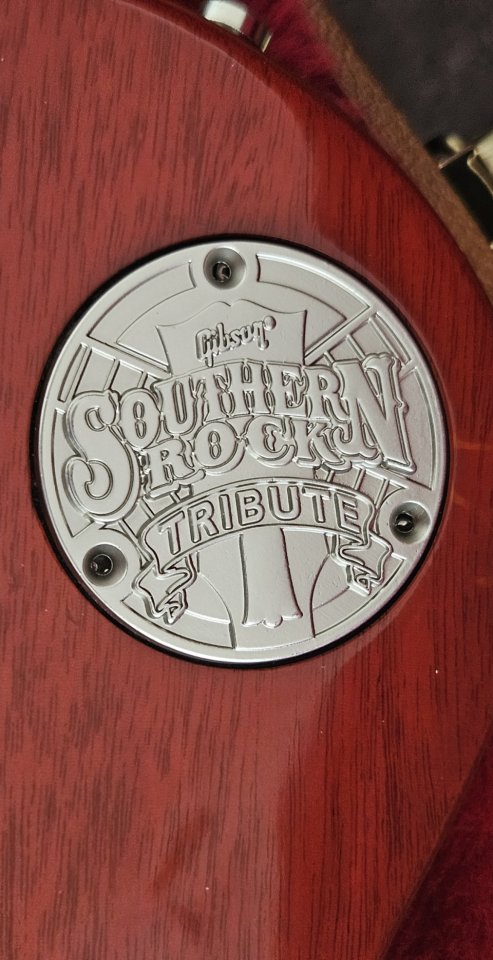 Gibson Custom Shop Southern Rock Tribute Placa Metálica de segunda mano · Foto 2 de 9 · Valencia · 20 €