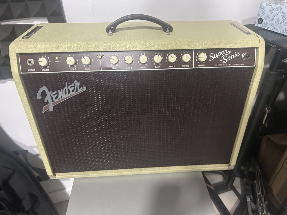 Fender Súper Sonic 22wats (ÚLTIMA REBAJA)