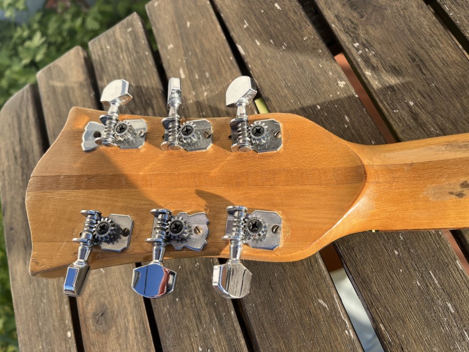 Hofner Senator 60's con pastilla d'armond