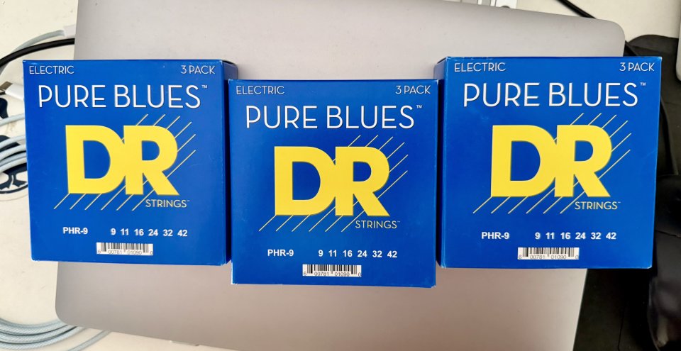 Cuerdas DR pure blues 009 de segunda mano · Foto 2 de 2 · Huelva · 54 €