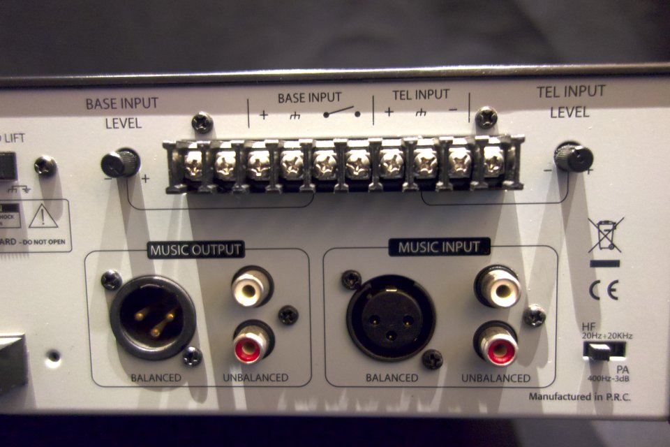 Amplificador Proel AUP240R