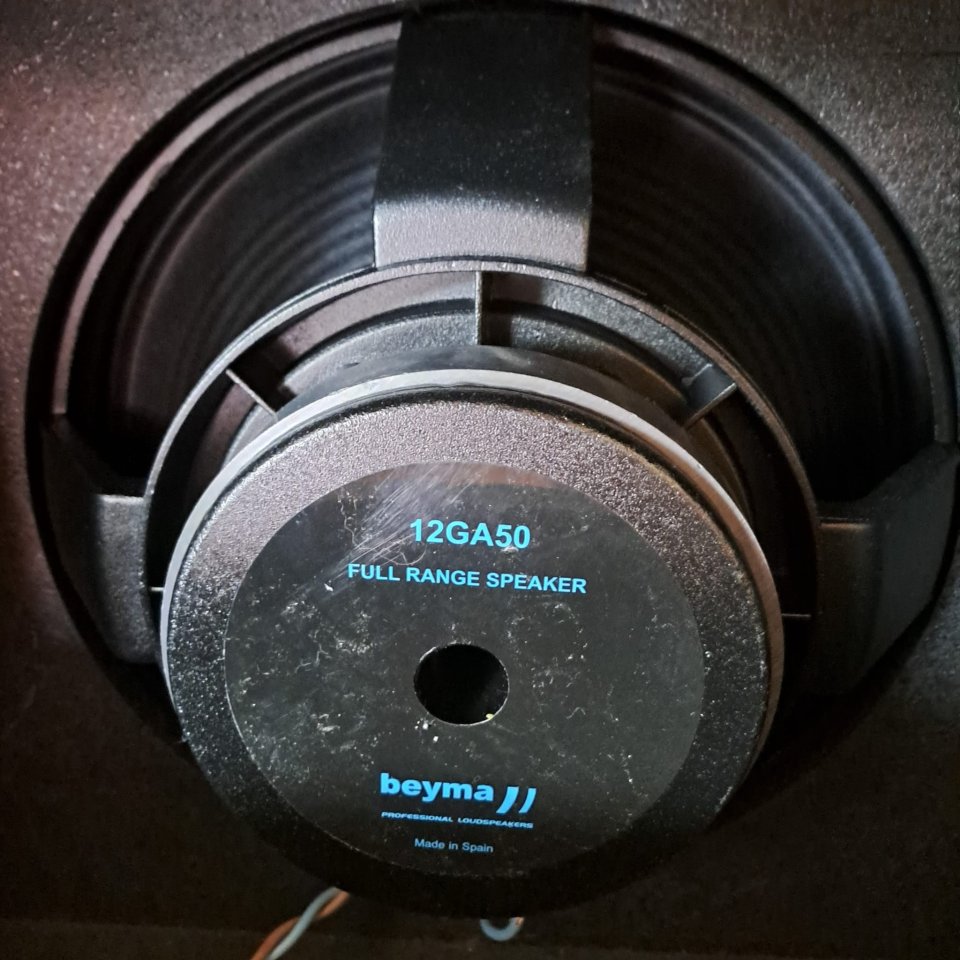 Mesa Boogie 1x12 Convertida en FRFR