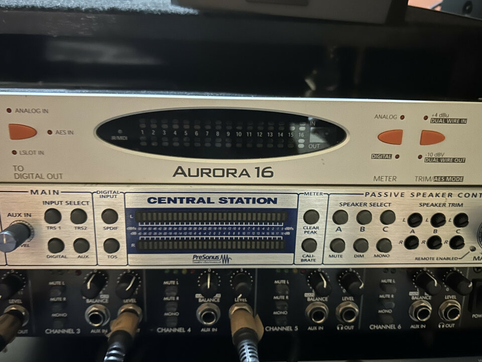 Convertidor AD/DA Aurora 16