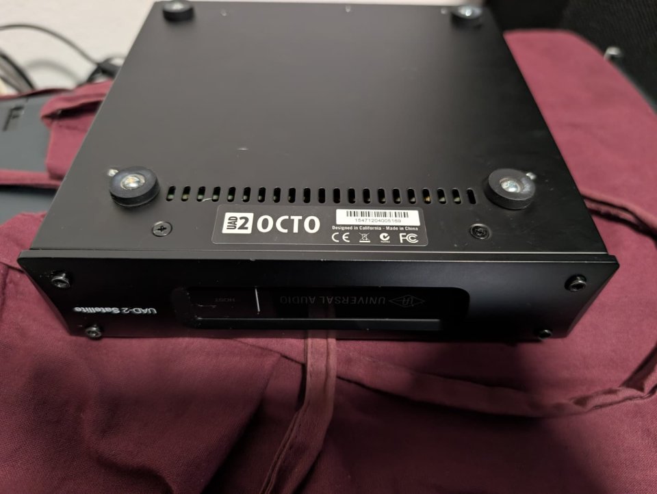 Universal Audio UAD-2 Satellite OCTO DSP