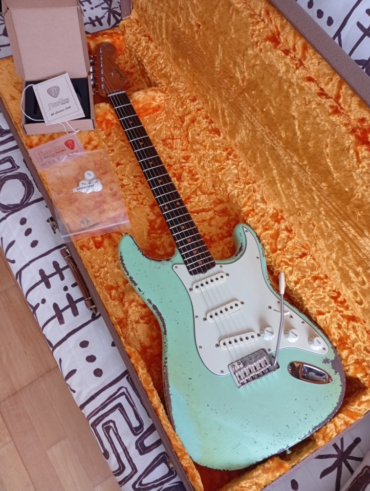 Stratocaster partcaster de segunda mano · Foto 1 de 10 · Asturias · 1400 €