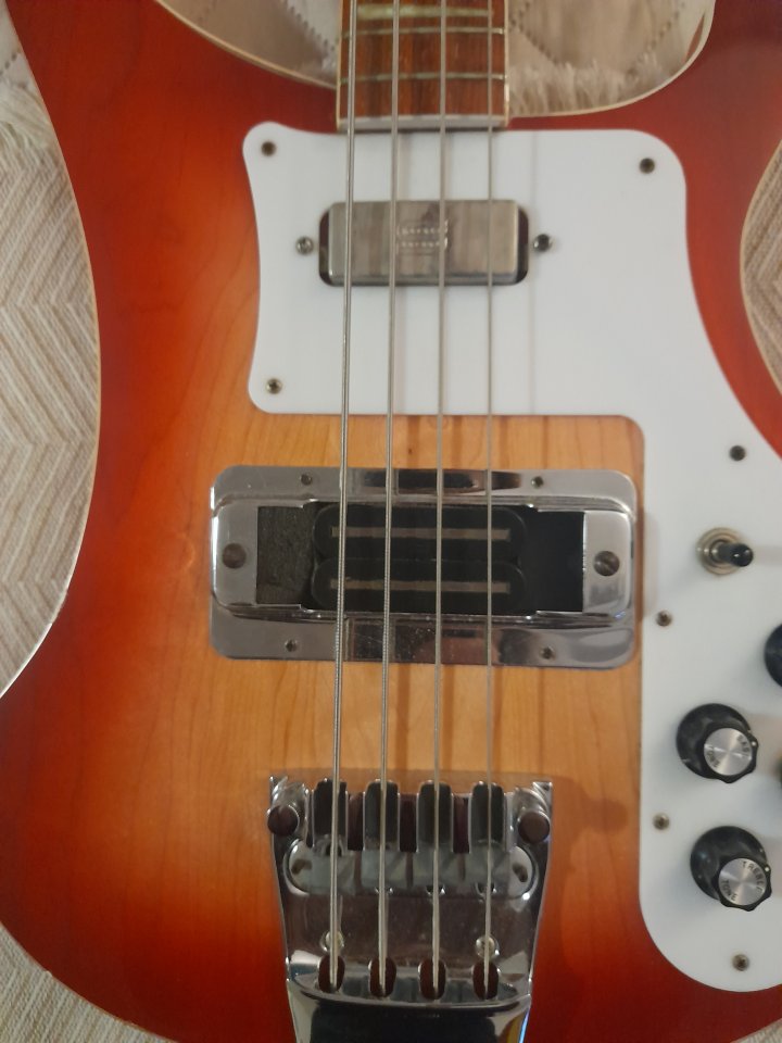 Rickenbacker 4003 de segunda mano · Foto 4 de 6 · Alicante · 1950 €