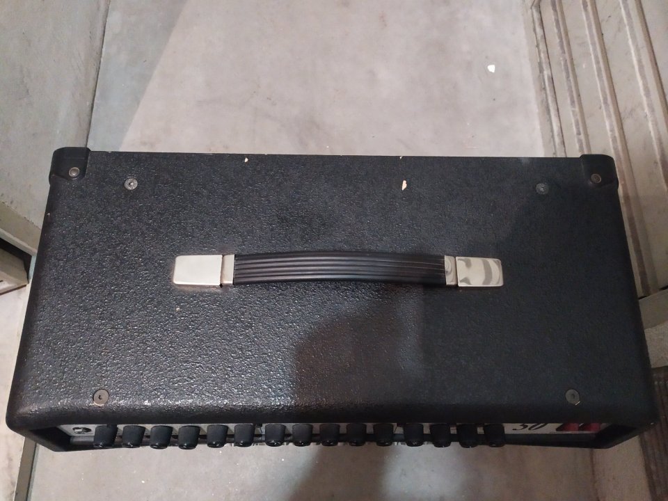 Hughes & Kettner Tube 50 de segunda mano · Foto 2 de 7 · Pontevedra · 350 €