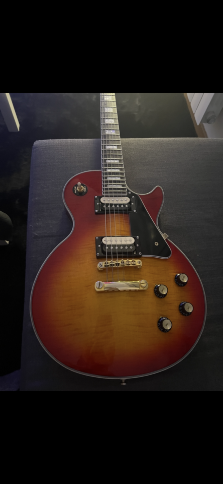 Epiphone Les Paul Custom de segunda mano · Foto 2 de 10 · Madrid · 800 €