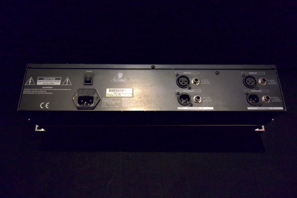 Ecualizador Behringer GEQ 3102