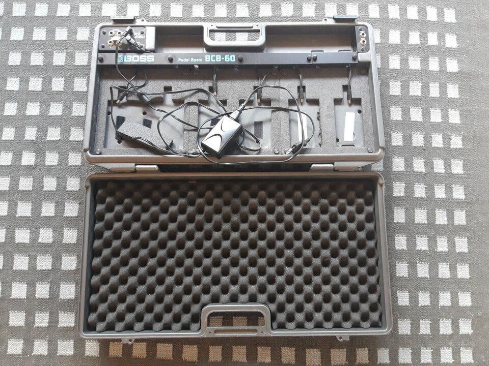 BOSS BCB-60 Pedalera