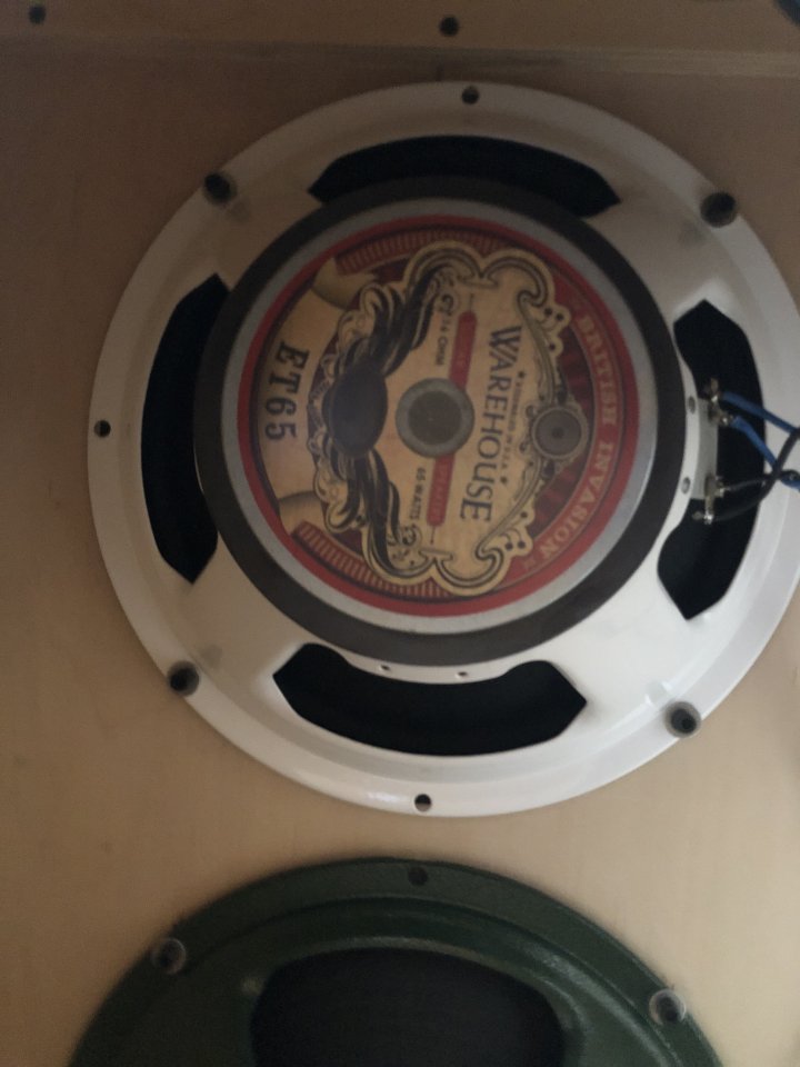 2x12” George Custom con WGS de segunda mano · Foto 3 de 6 · Madrid · 595 €